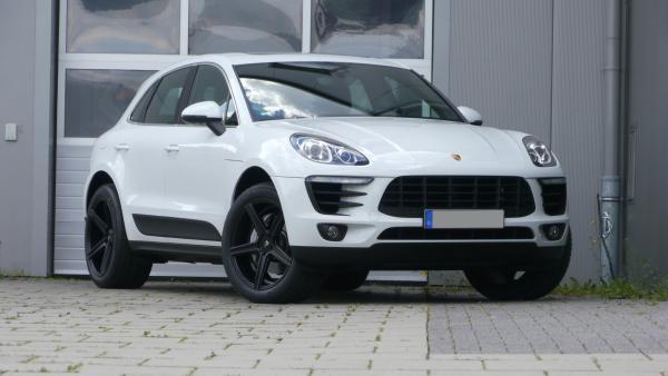 Porsche Macan Winterräder 20" KV1 Schwarz - PIRELLI (N0) Fix, OE Deckel