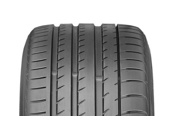 245/35 R21 96 Y XL YOKOHAMA V105