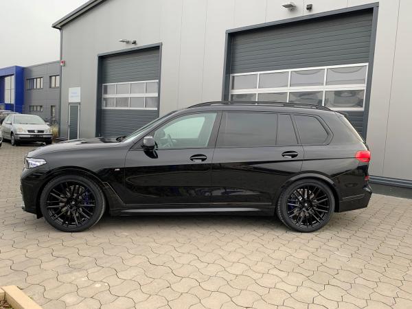 BMW X7 (G7X) Sommerräder 22 Zoll KV4 Schwarz glanz